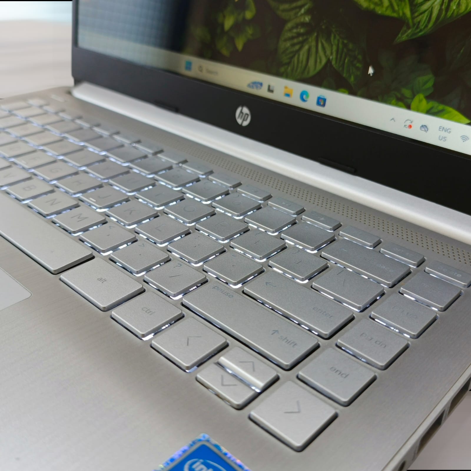 HP 14s CF1046TU 3