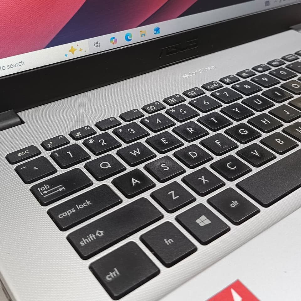 Asus X505Z - 2