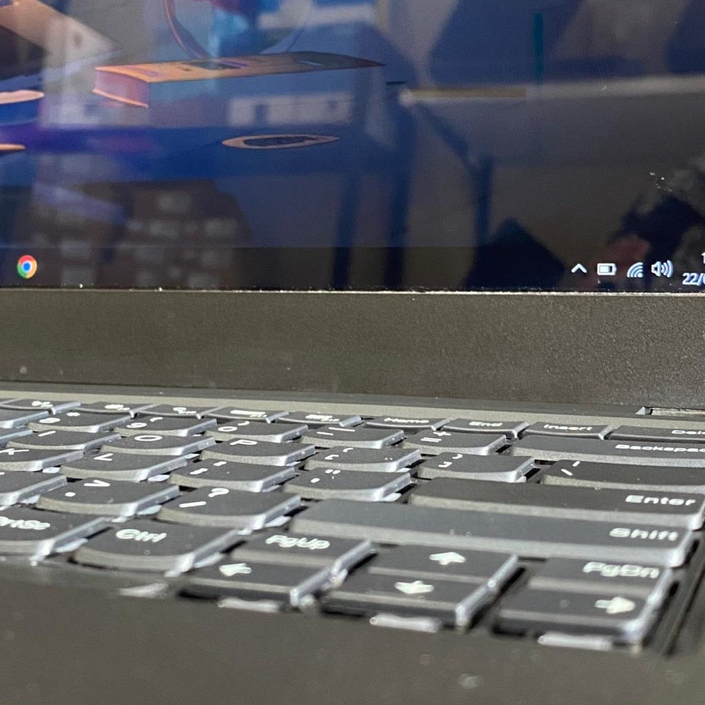 pusatlenovothinkpad_4