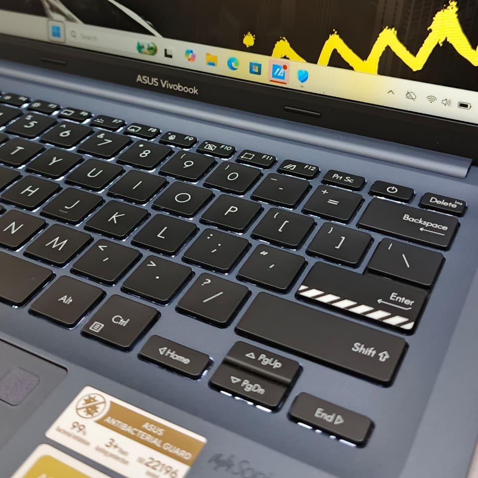 Asus M1403Q - 3