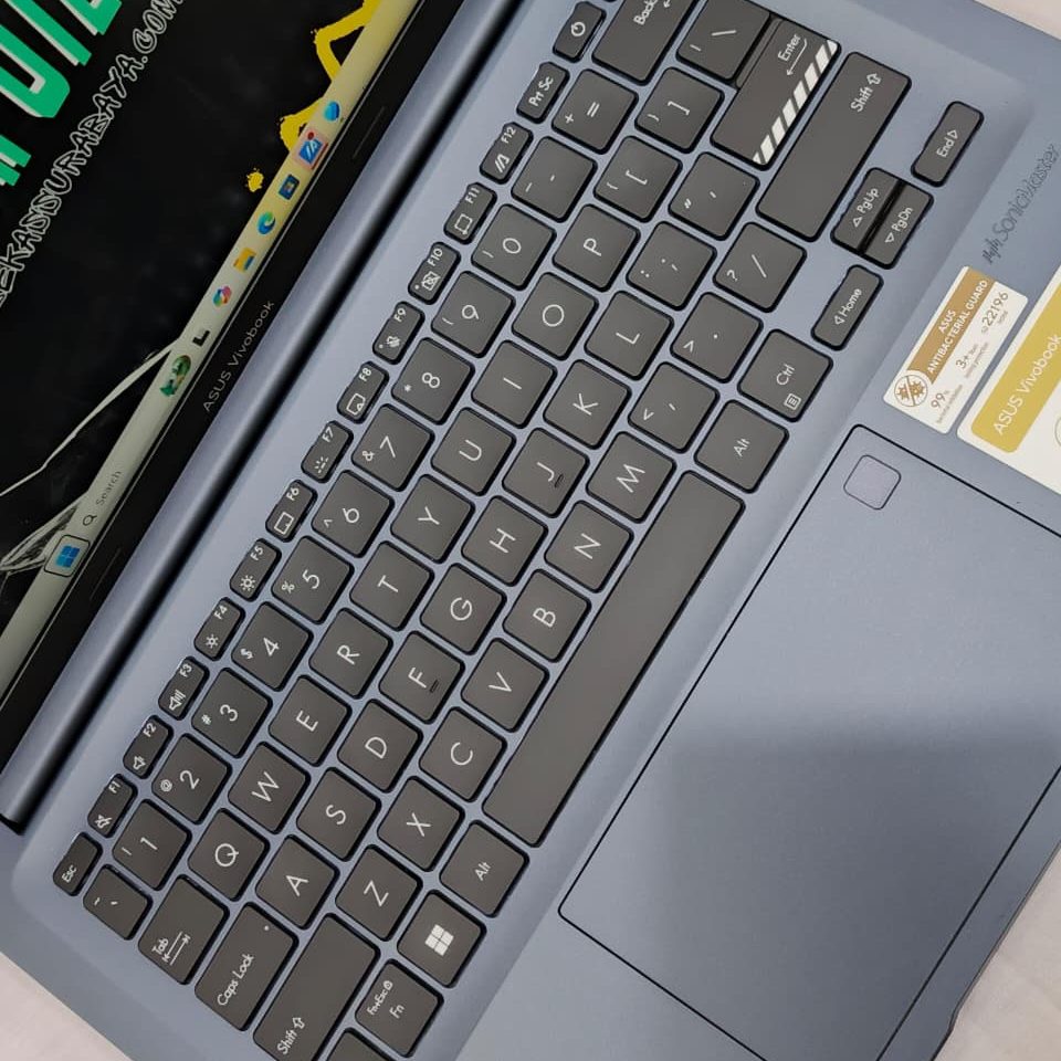 Asus M1403Q - 4
