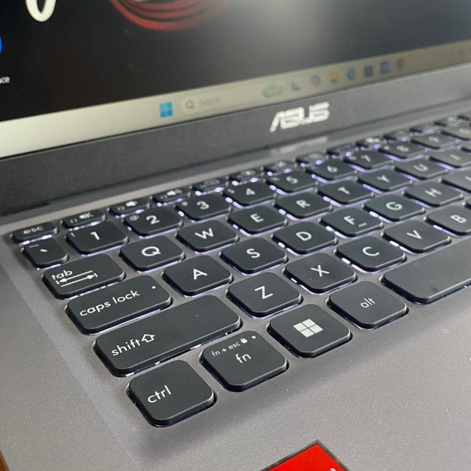 Asus Vivobook M145D_2