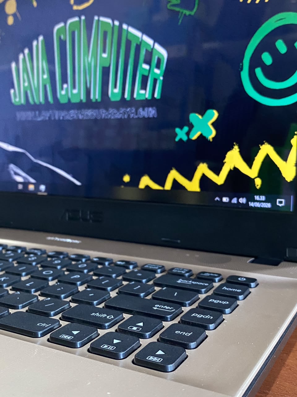Asus Vivobook X441U_3