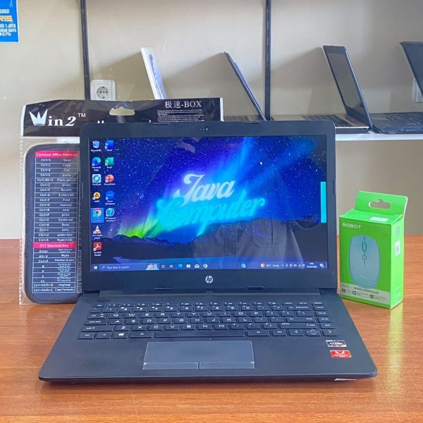 HP 14-cm0005AU AMD Ryzen 3 2200U AMD Radeon Vega 3 RAM 8GB DDR4 SSD 256GB