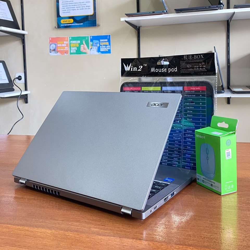 Acer TravelMate P214 (Steel Grey)_5