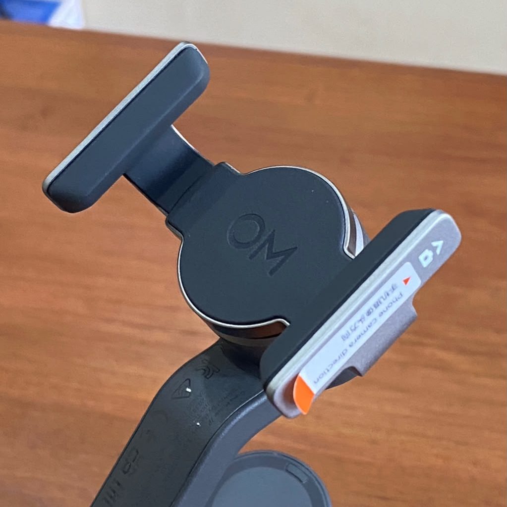 DJI Osmo Mobile 7P Smartphone Stabilizer_7
