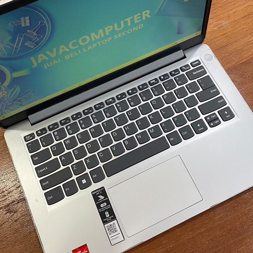 Lenovo IdeaPad 1 14AMN7 Athlon_4
