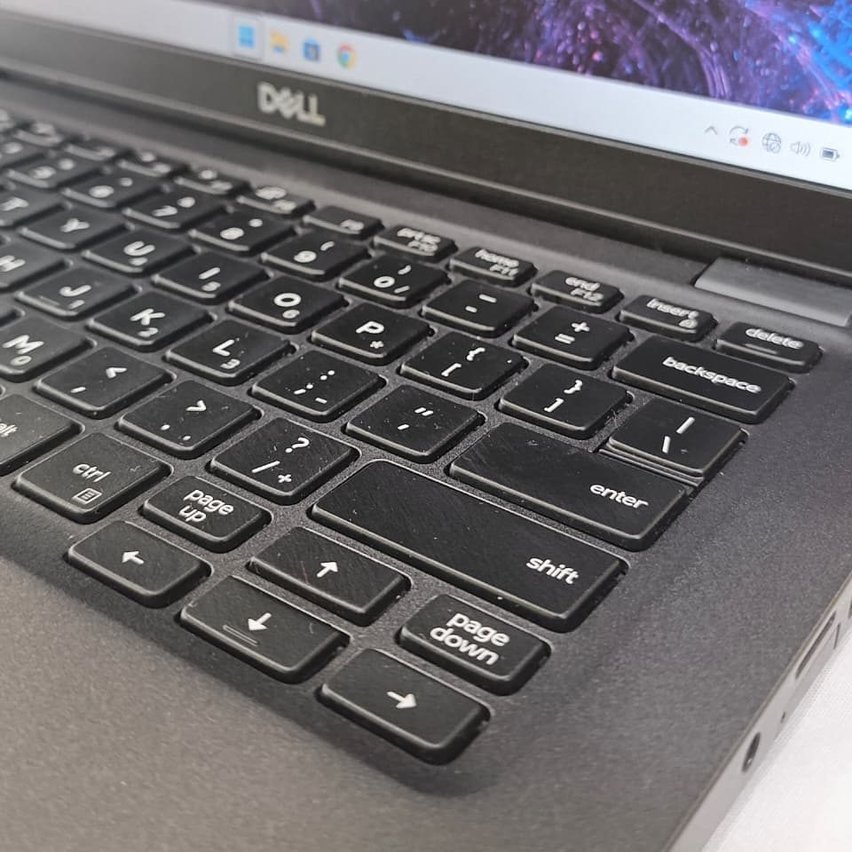 Dell Latitude 5300_3
