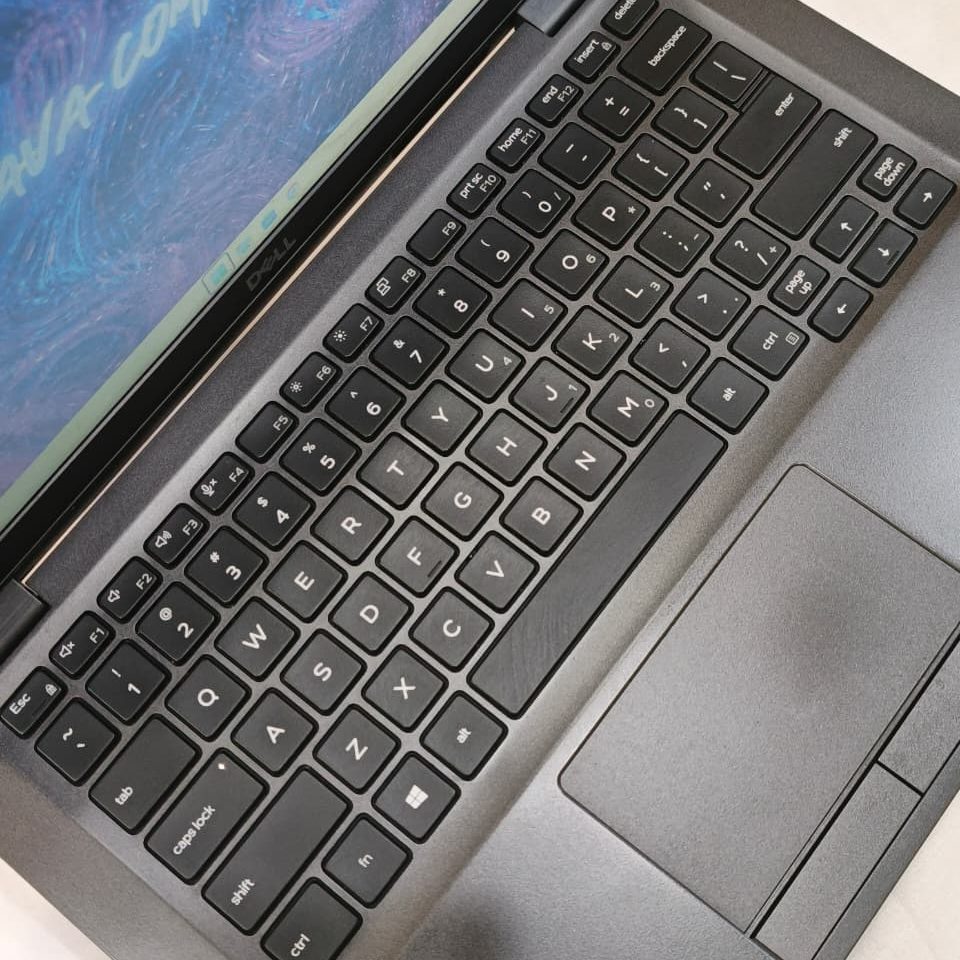 Dell Latitude 5300_4