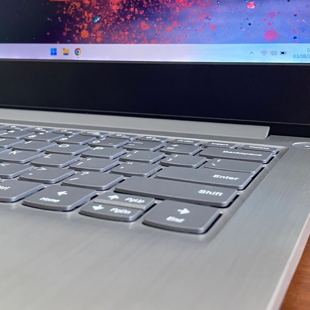 Lenovo IdeaPad Slim 3 14IGL05_3