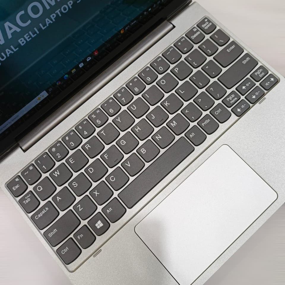 Lenovo Ideapad D330_4