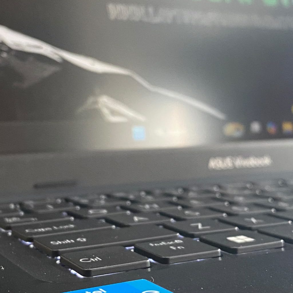 laptopsekensurabayaraya_3