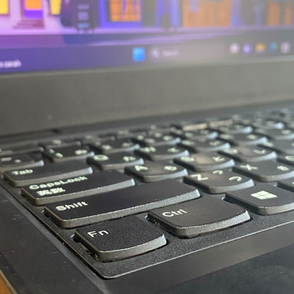 pusatlaptopsekensidoarjo_3