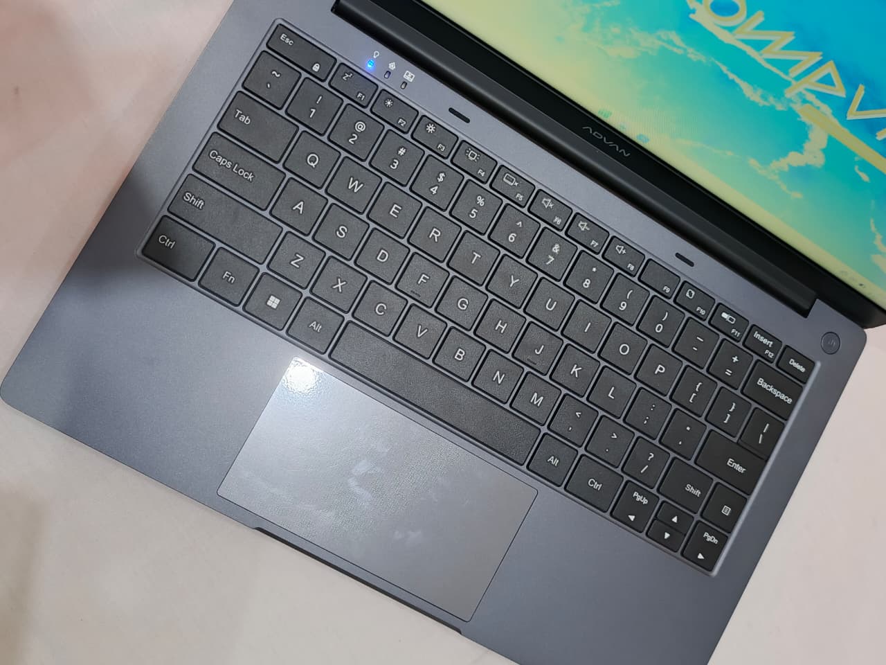 Advan TBOOK 1_4