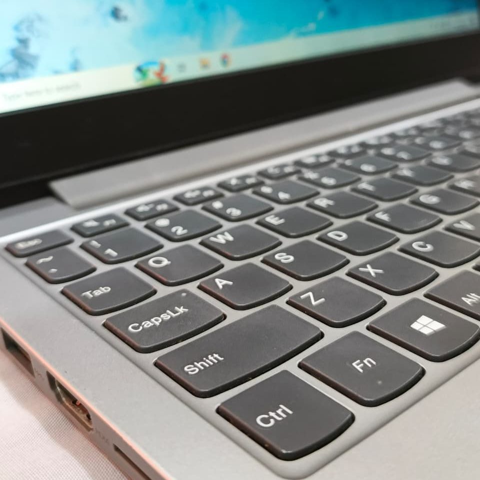 Lenovo Ideapad 1_2