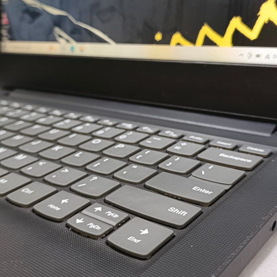 Lenovo Ideapad 3 14IGL05_3