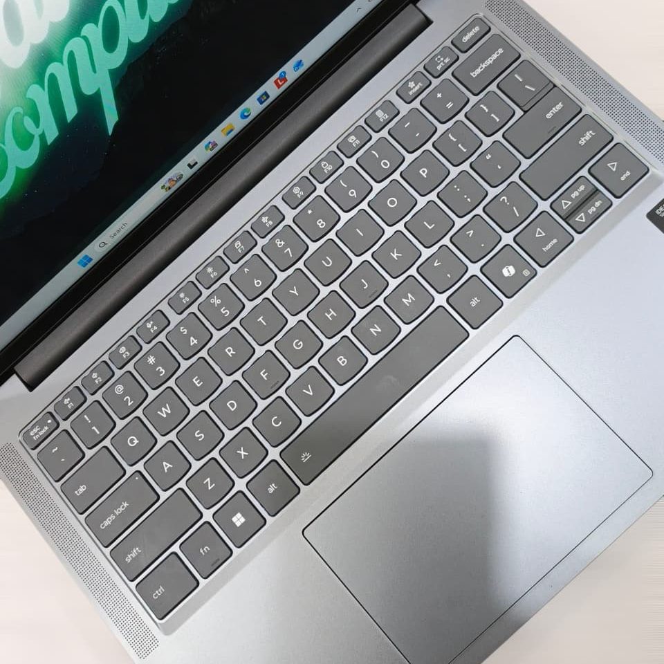 Lenovo Slim 3 14IRH10 - 4