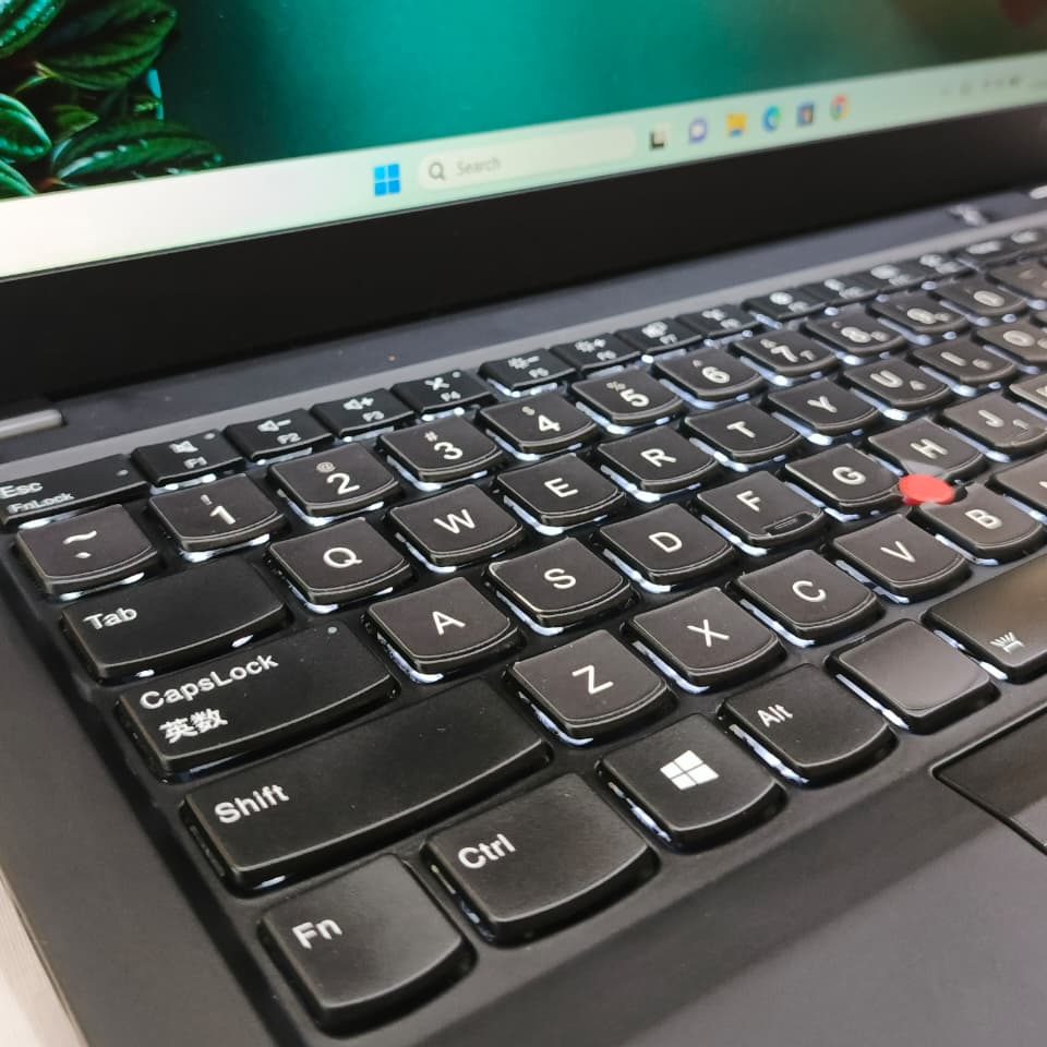 Lenovo Thinkpad X1 Carbon_2