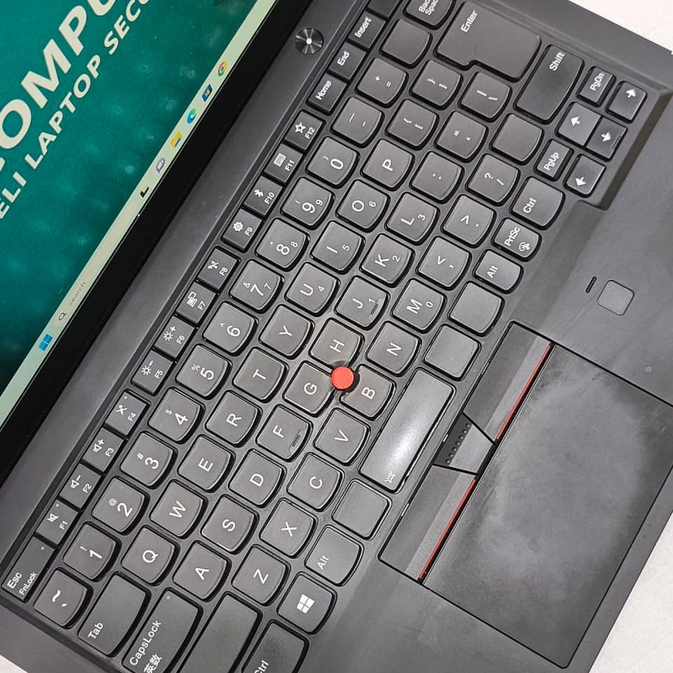 Lenovo Thinkpad X1 Carbon_4