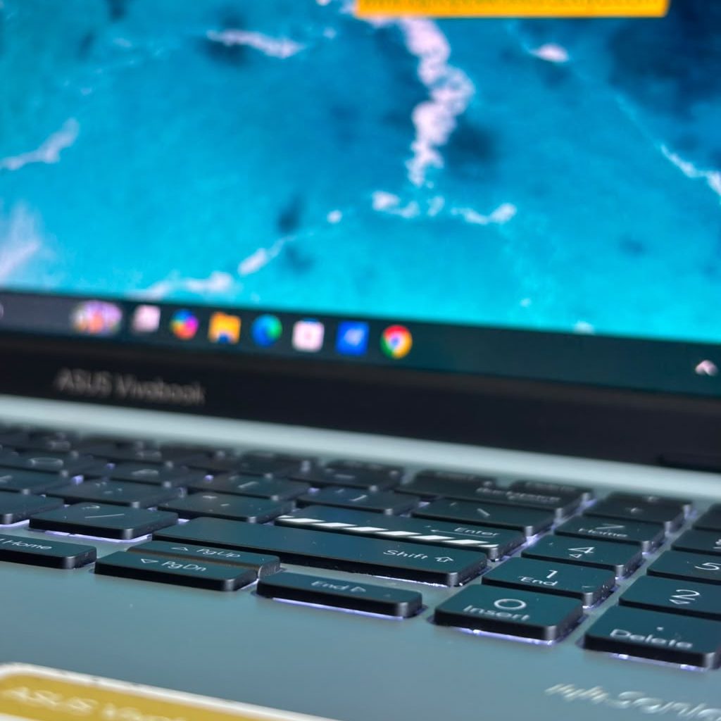 asusvivobook_4