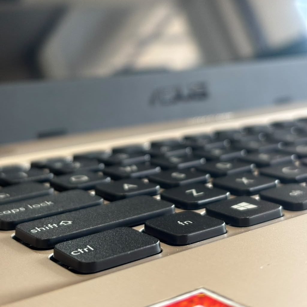 pusatlaptopseken_3