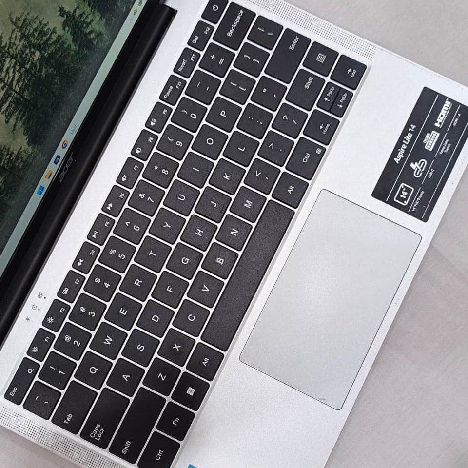 Acer Aspire Lite 14_4