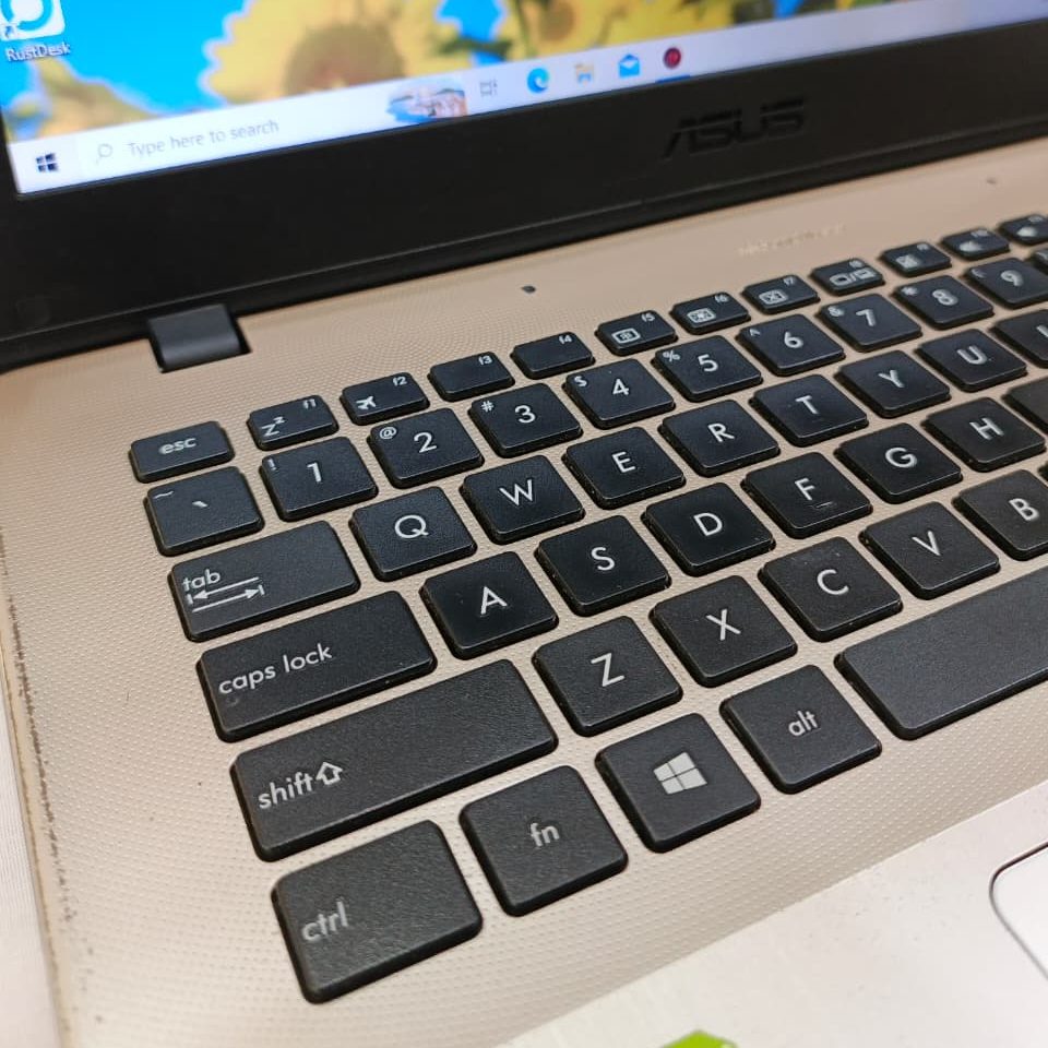 Asus A442U Gold - 2