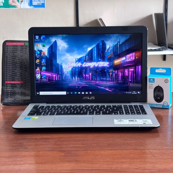 Asus A555LF