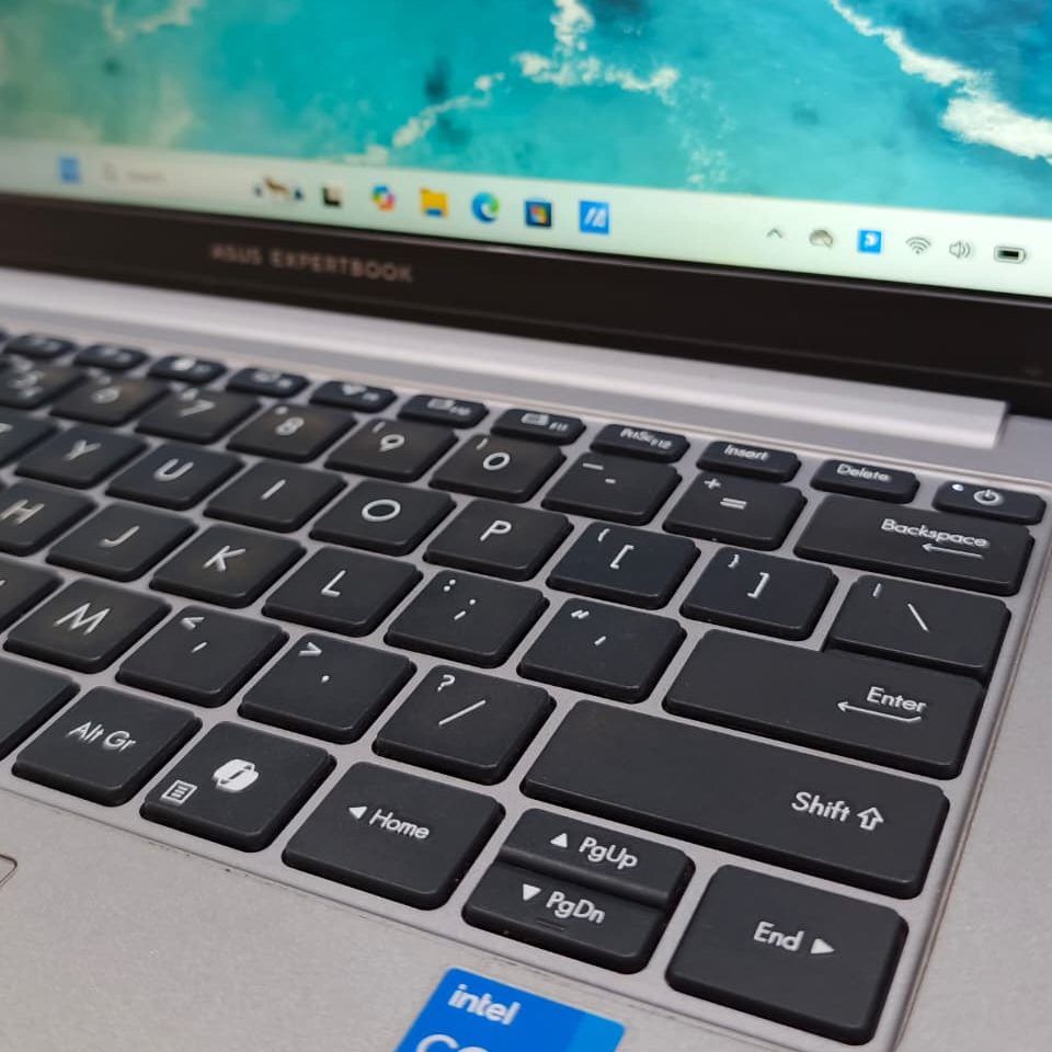 Asus Expertbook P1403CVA_3