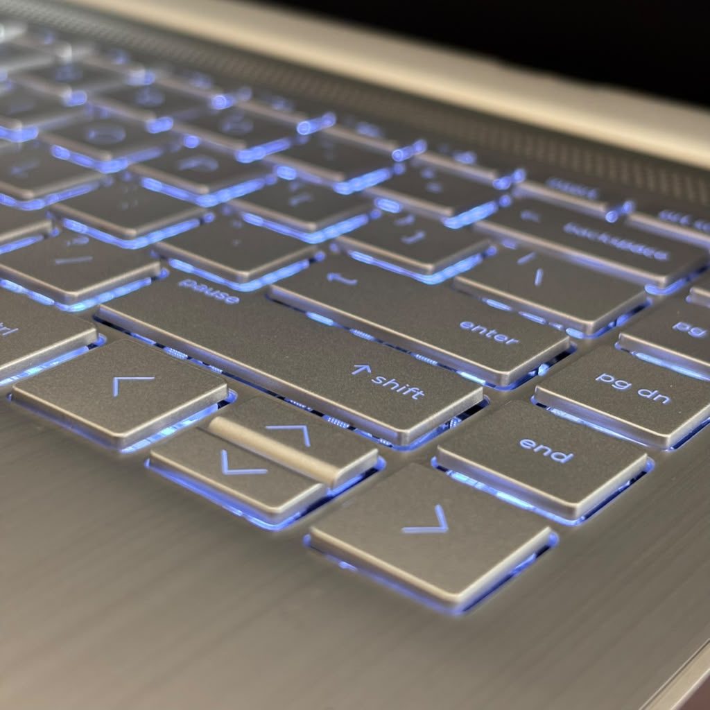 HP 14s-dq5115TU_4