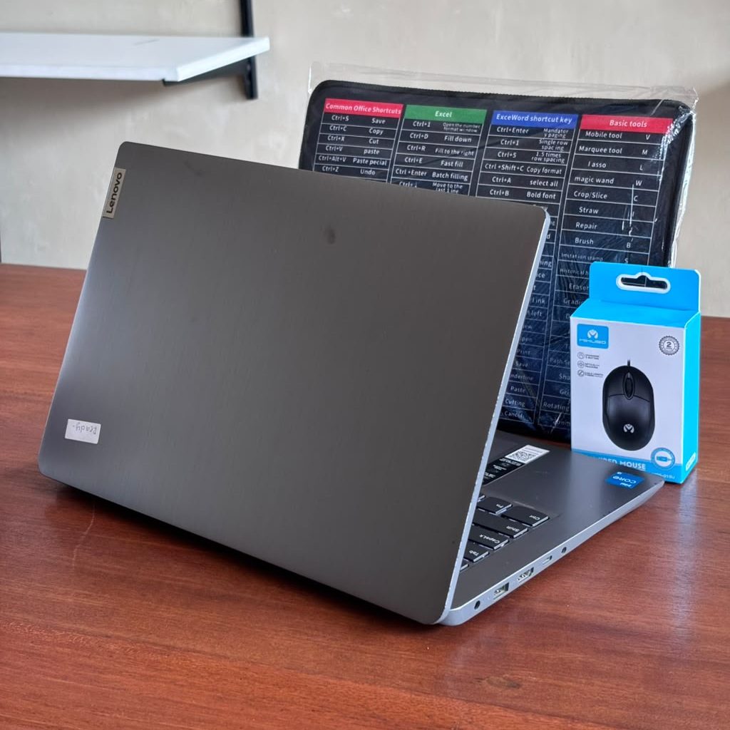 Lenovo IdeaPad 3 14IAU7_.6