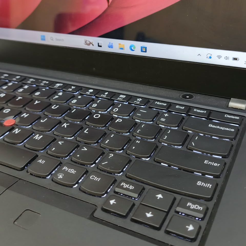 Lenovo Thinkpad T490_3